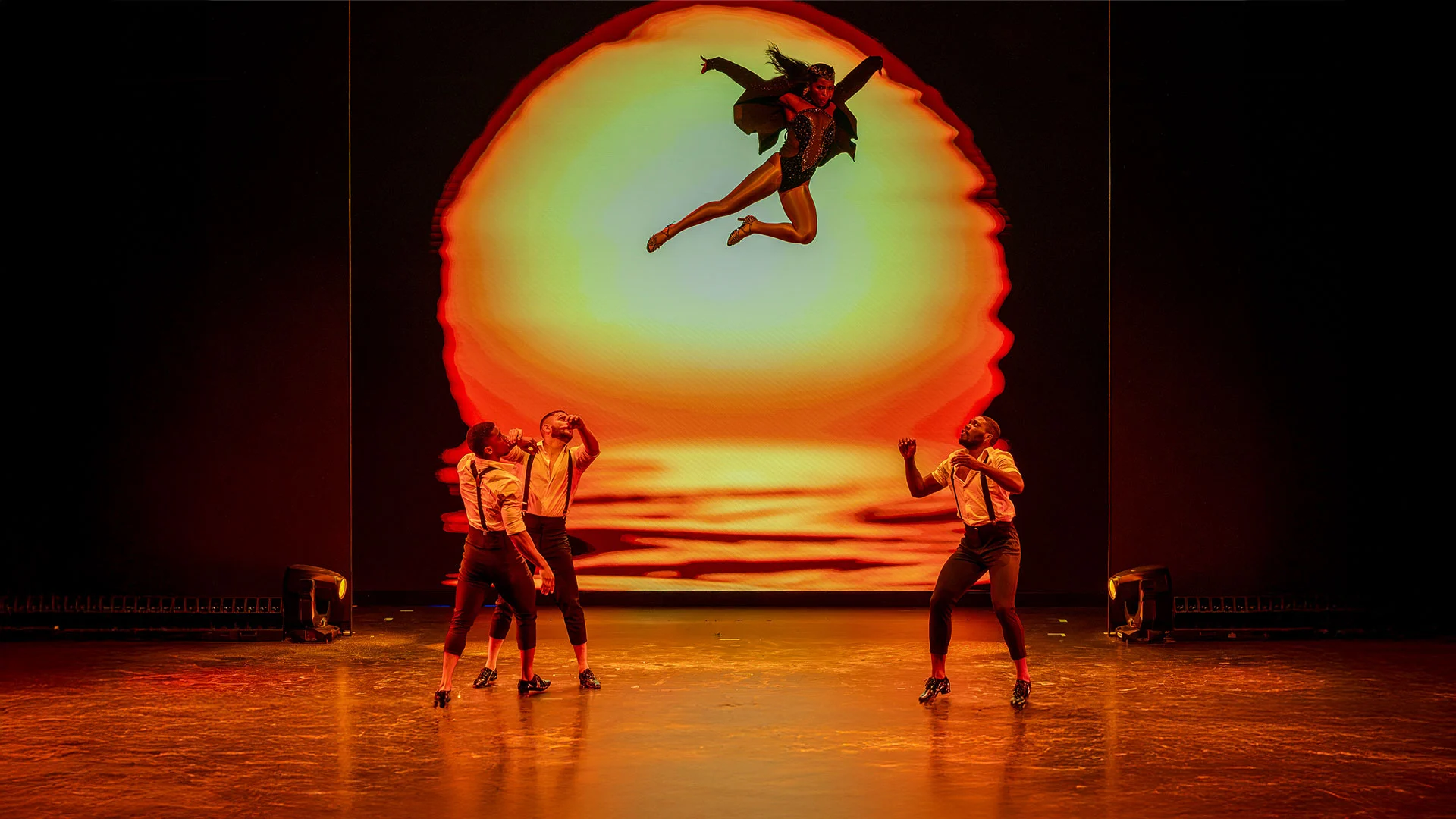 Artistin bei der GROOVE Show im GOP Artistical-Theater Essen